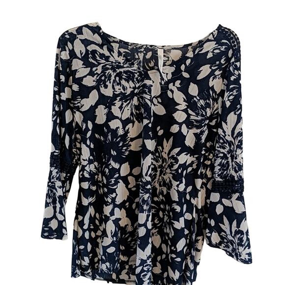 EUC NY Collection Top, M - Picture 1 of 6